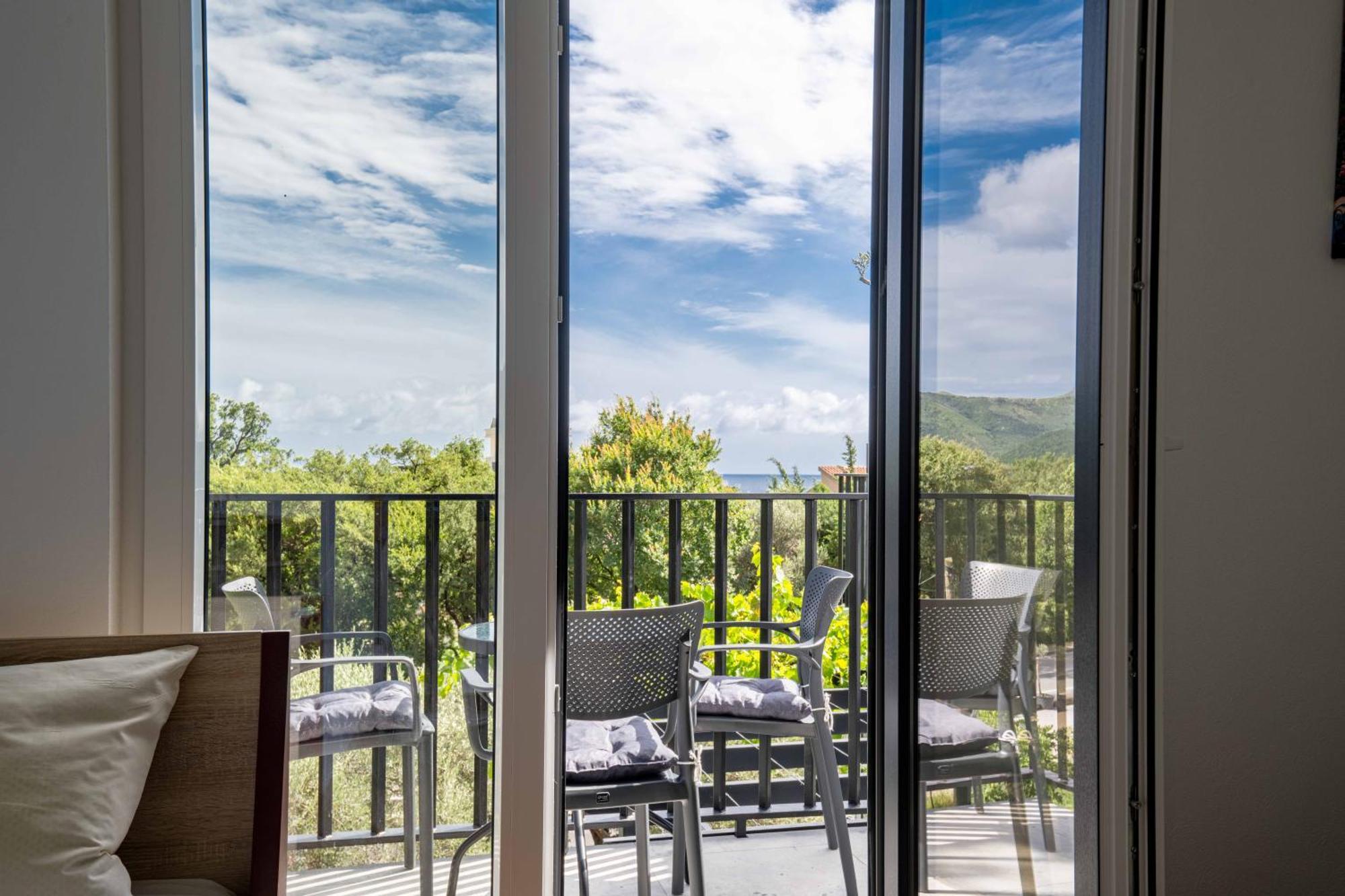 Sumice Inn Petrovac Exterior photo