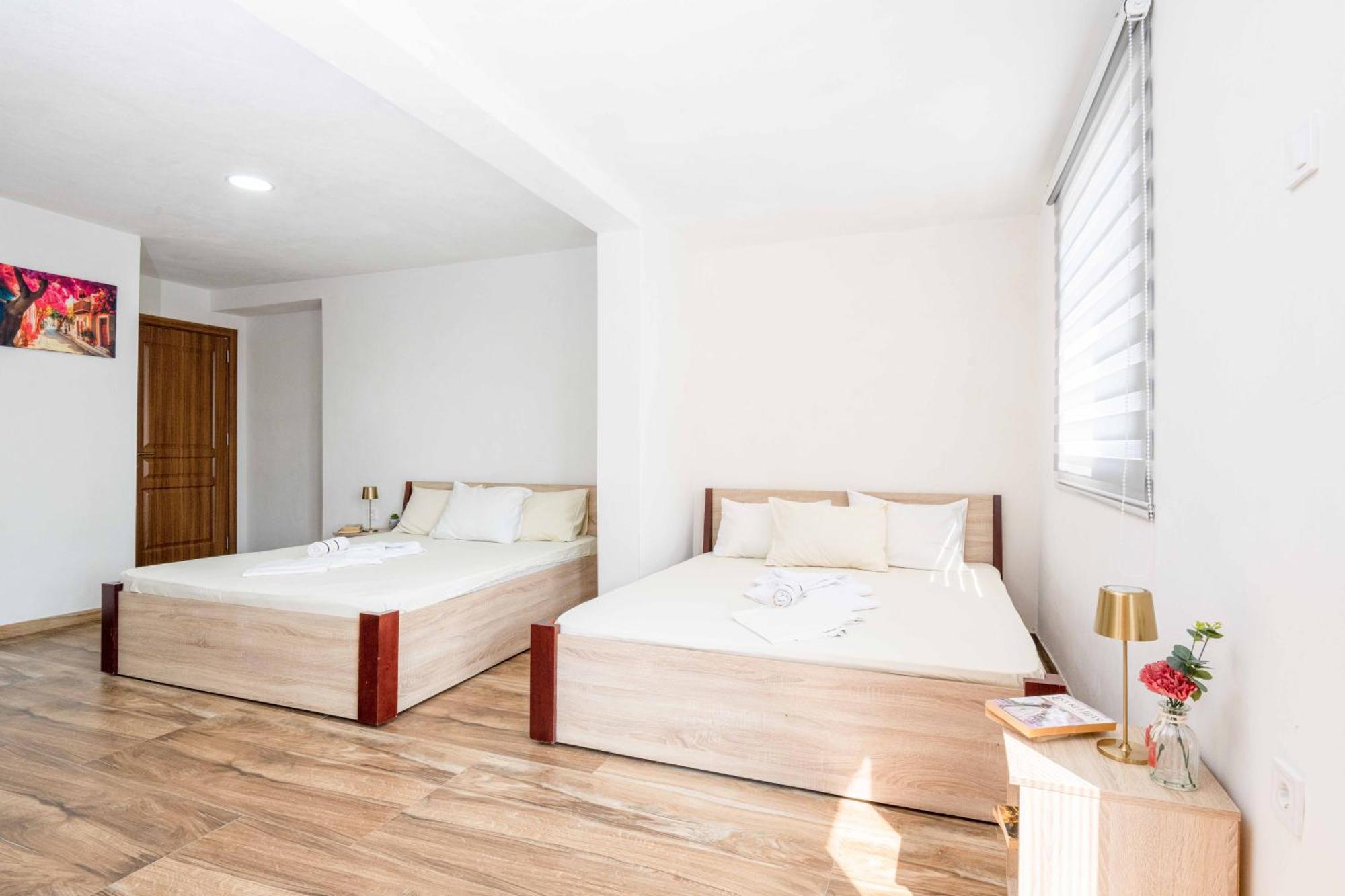Sumice Inn Petrovac Exterior photo